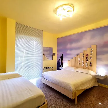 Red Carpet Oda ve Kahvaltı