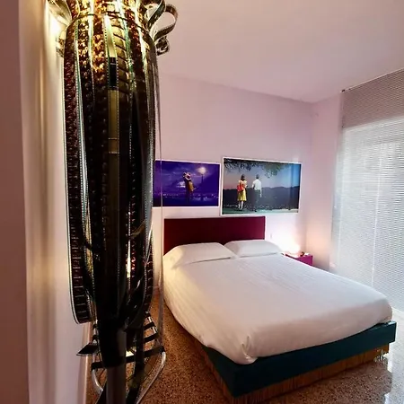 Bed and breakfast Red Carpet 3*