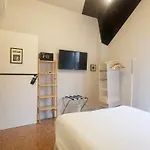 Bed & Breakfast Red Carpet
